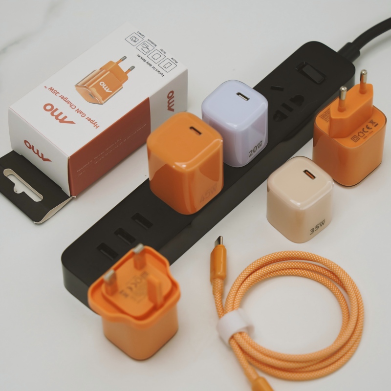 Ice Cube Foldable Plug GaN Charger 20/35/45/65W