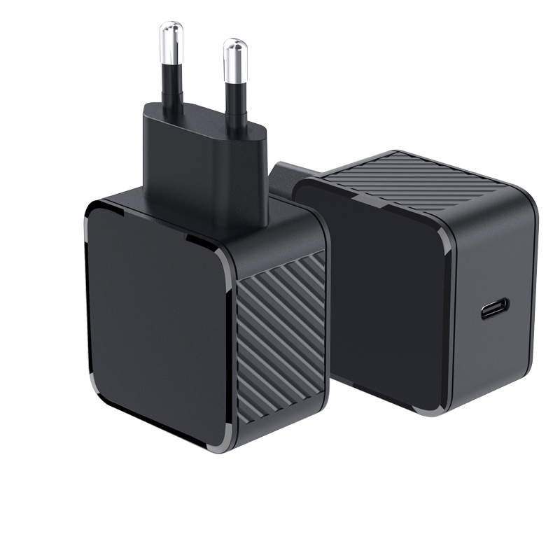 WET-65-C 65W GaN Charger With EU,UK,US,AUS Plug — product detail view