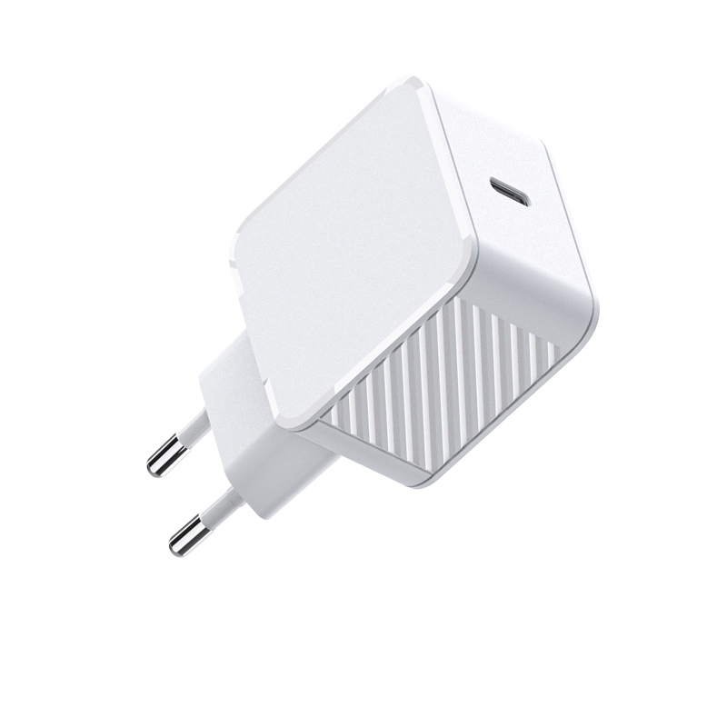 WET-65-C 65W GaN Charger With EU,UK,US,AUS Plug — product detail view